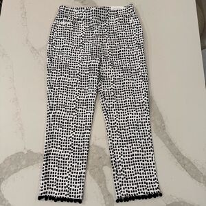 Chicos NWT So Slimming Brigitte Slim Leg Crop Pants Women’s 4 Black/White Fringe